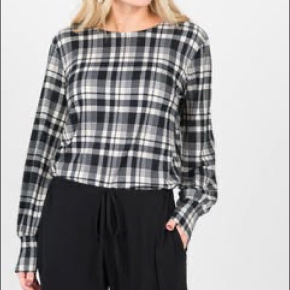Blouson Sleeve Top